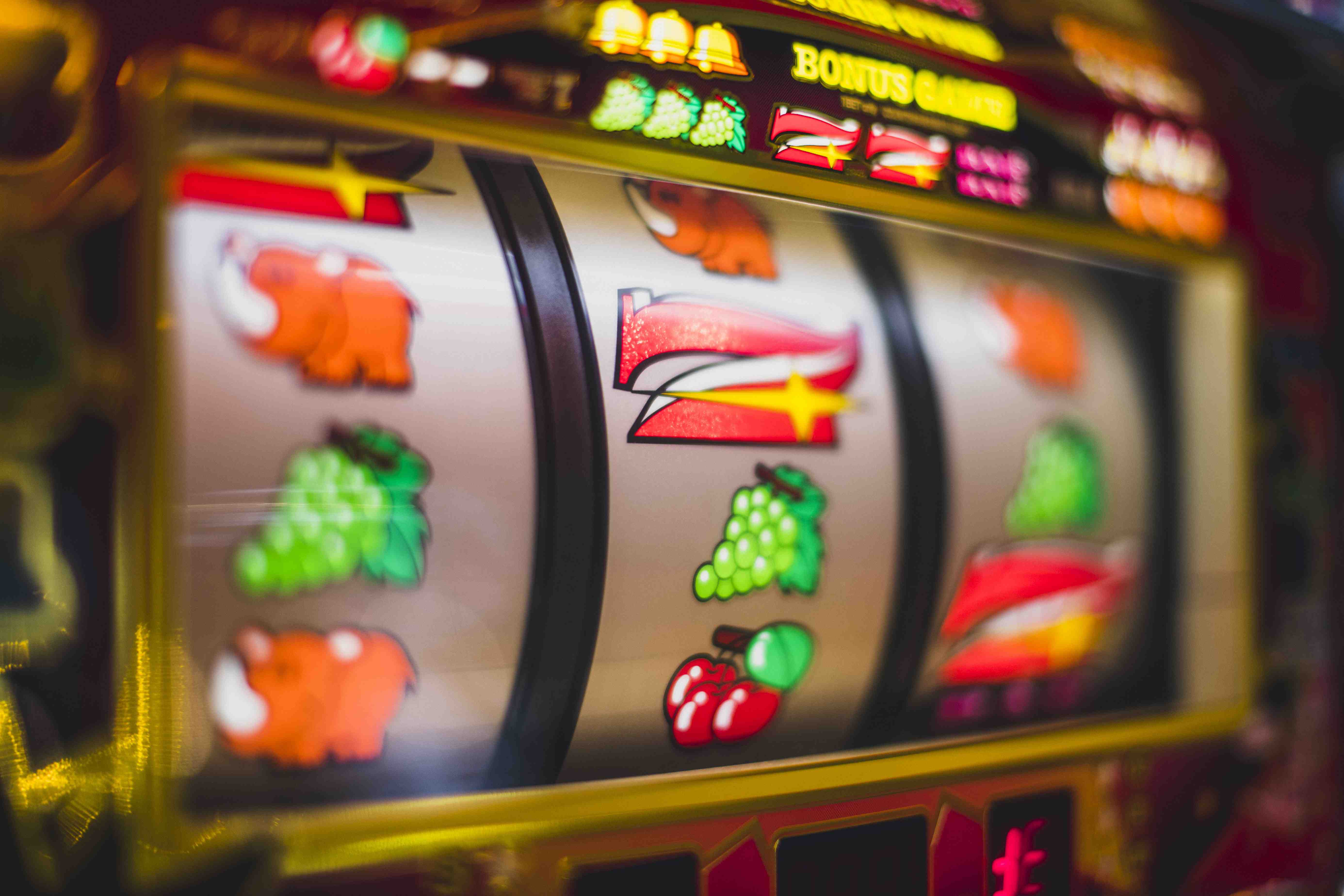 8888k Slot Online và Esports